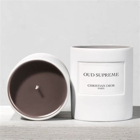 Oud Suprême Scented Candle: Fragrant Art of Living Candle 